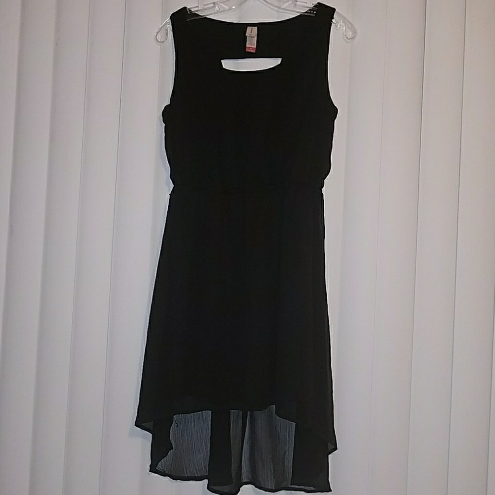 Black Sleeveless High Low Dress Size M